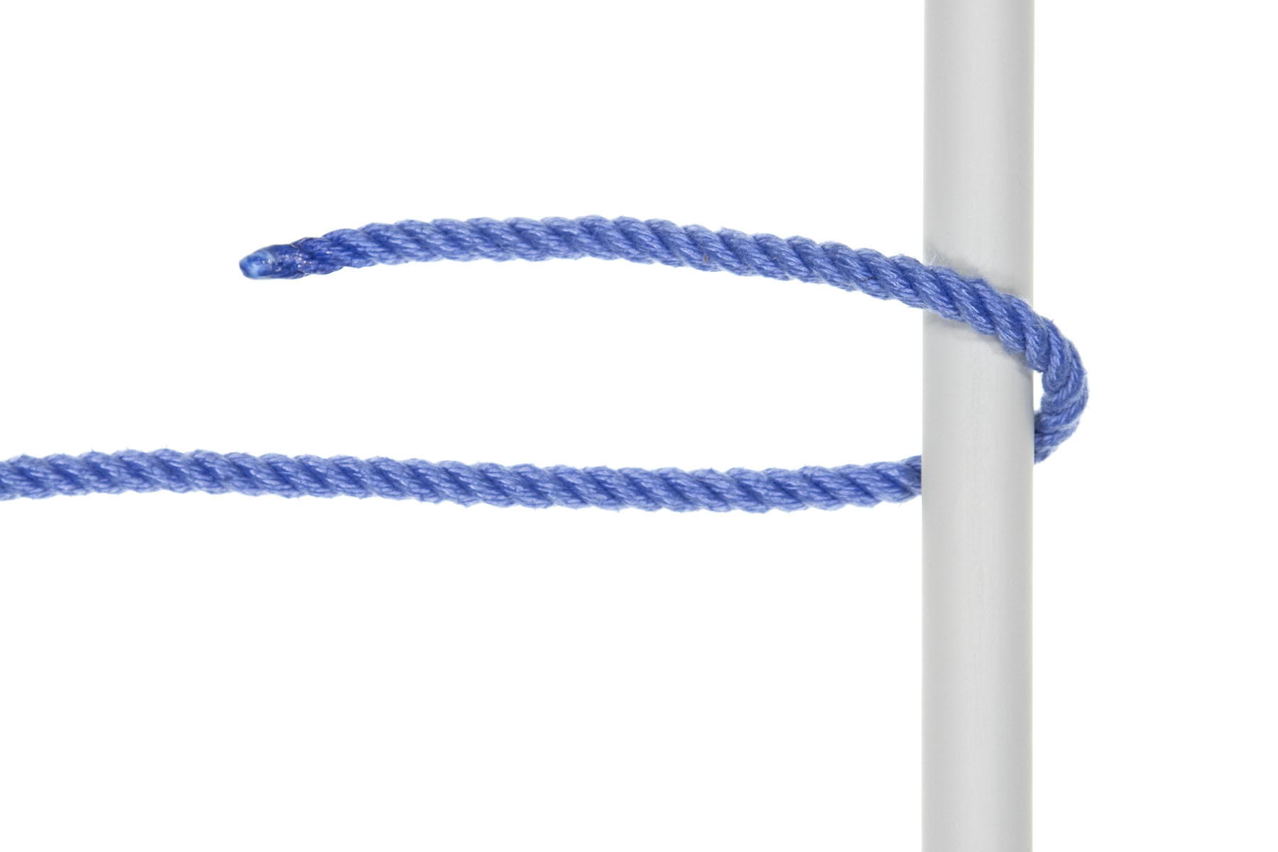 A one inch gray pole crosses the frame from top to bottom. A single strand of blue rope enters from the left, goes under the pole, and doubles back around it.